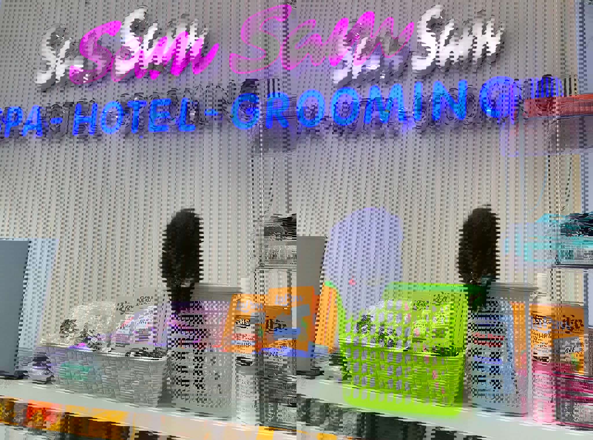 SamSam Pet Shop & Spa - Dịch Vụ Gửi Thú Cưng Uy Tín Dịp Tết Nguyên Đán 2025