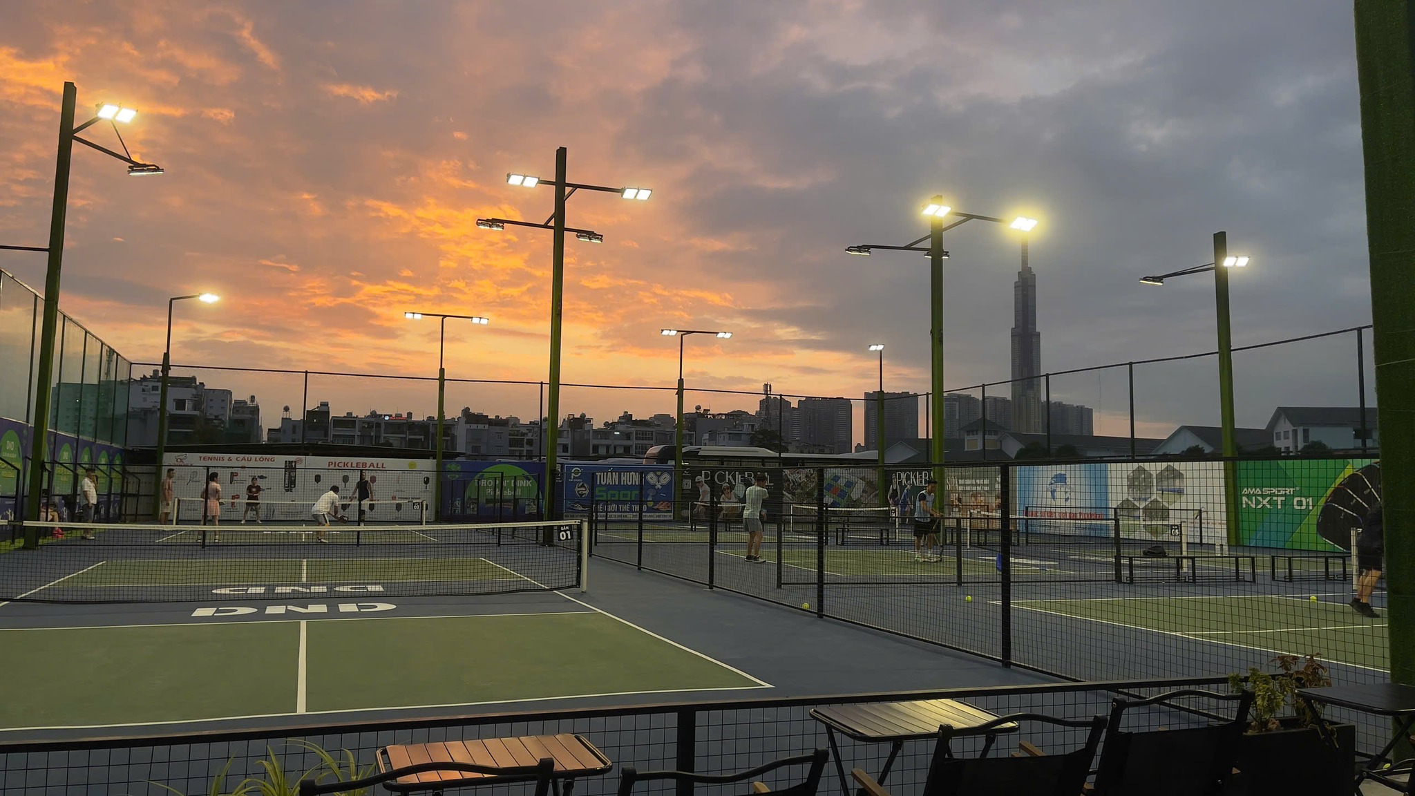 Sân pickleball