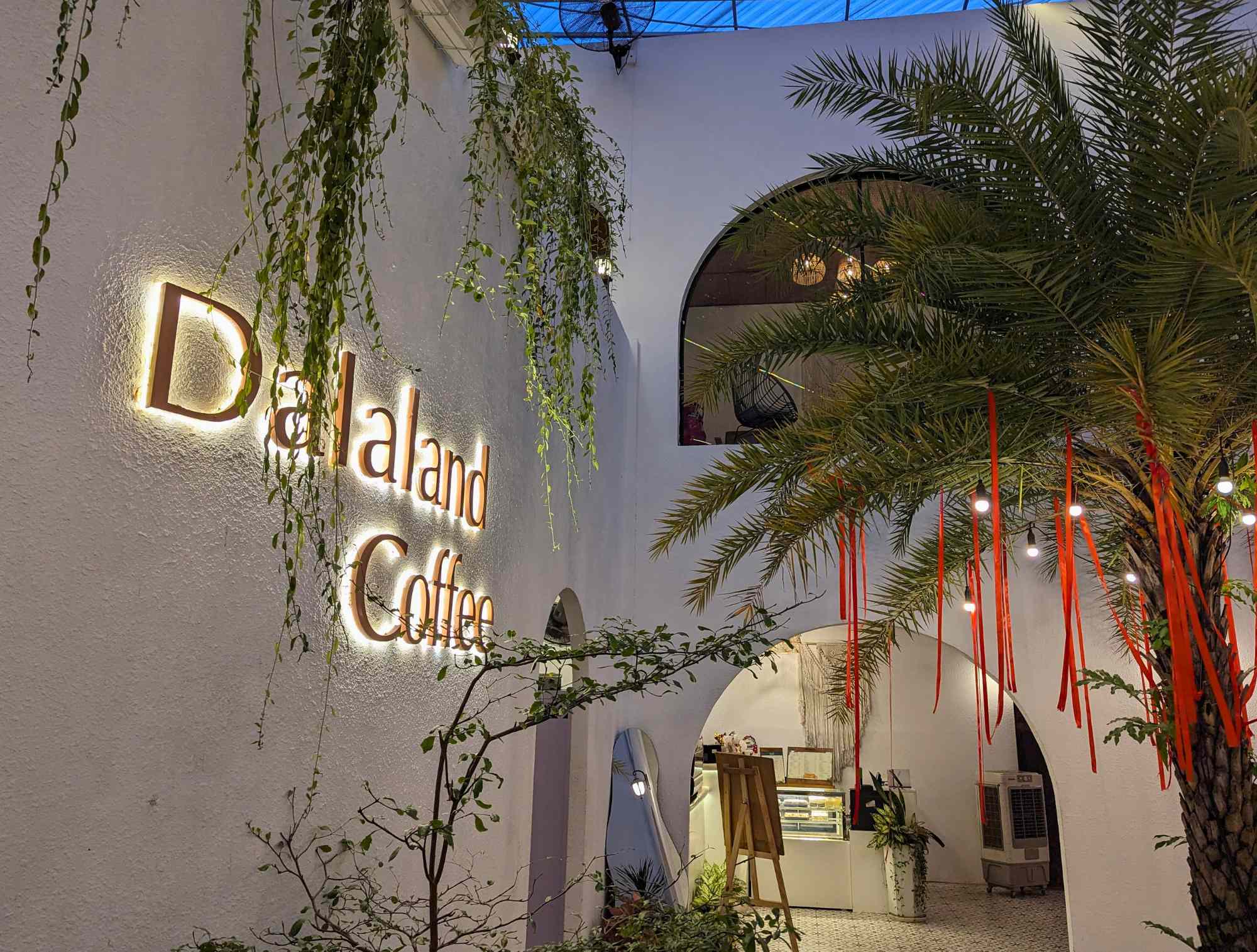 Dalaland Coffee - 24/4/1 Trần Ngọc Diện, Thảo Điền, Thủ Đức