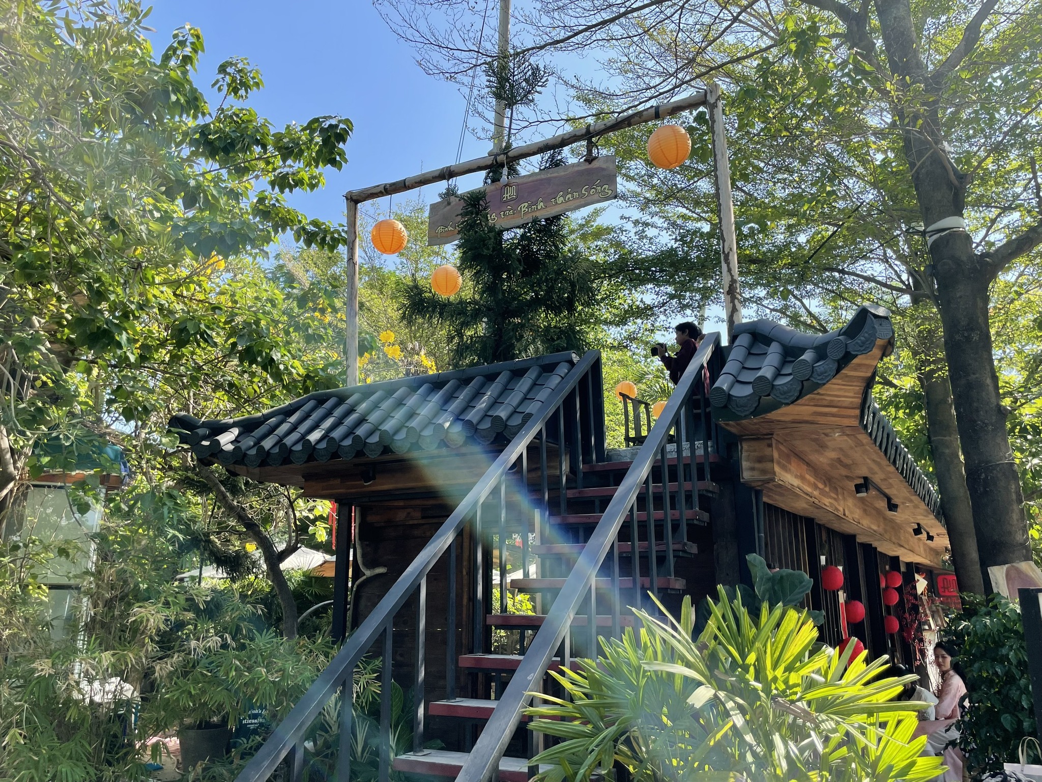 oishi town thảo điền