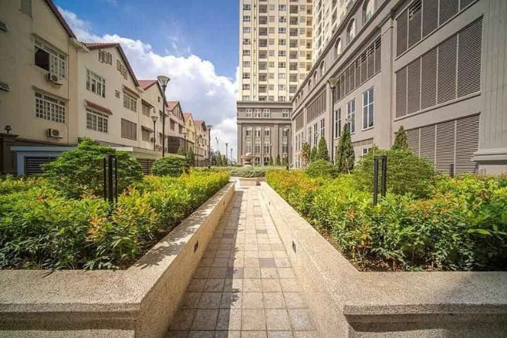 không gian bên ngoài saigon mia