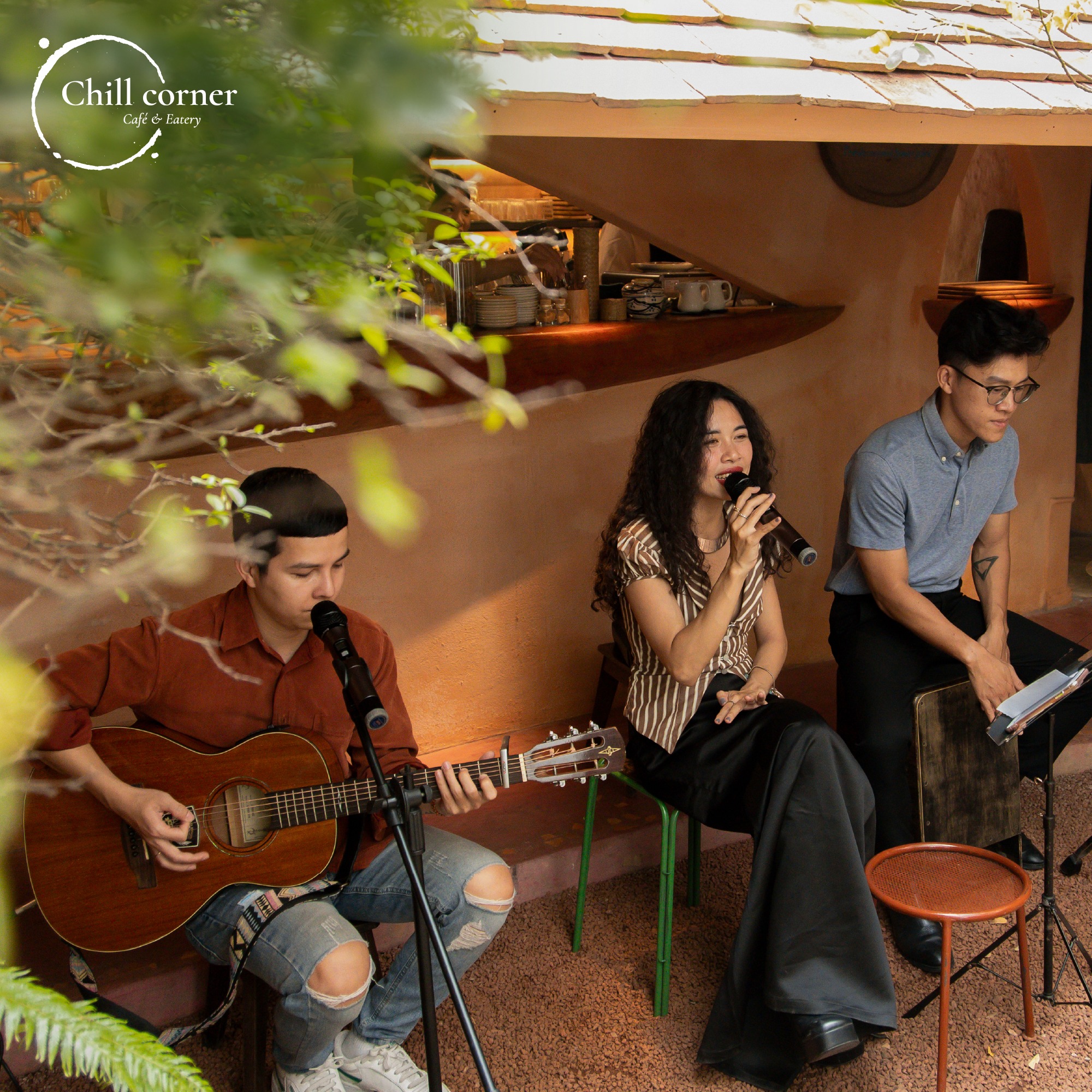 Chill corner - acoustic